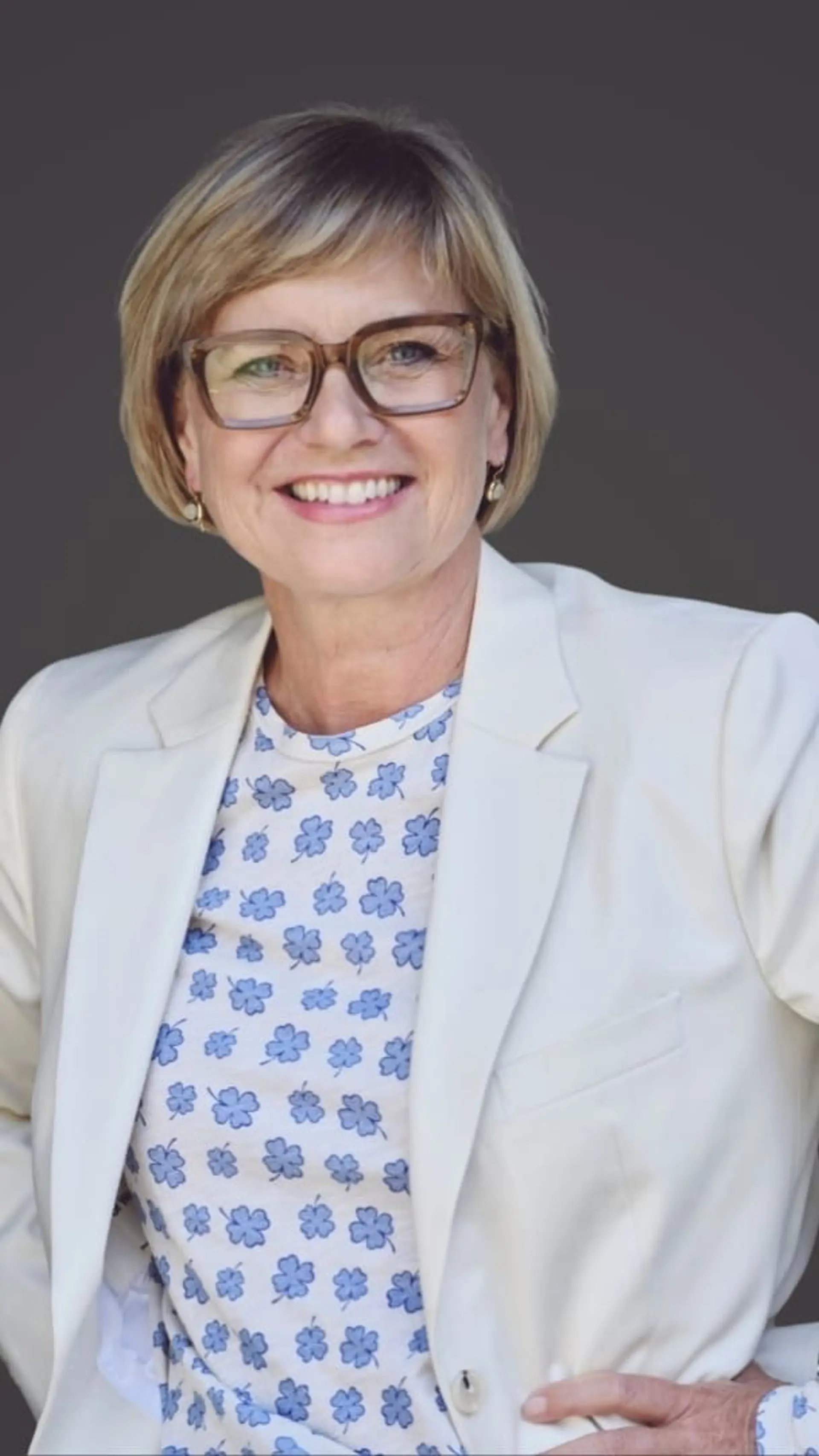 Mie Krog - <p dir="ltr">Visionær topleder med fokus på Både&amp; ledelse, fremtidens arbejdsliv og det konkrete samspil mellem bestyrelse og topledelsen.&nbsp;</p>