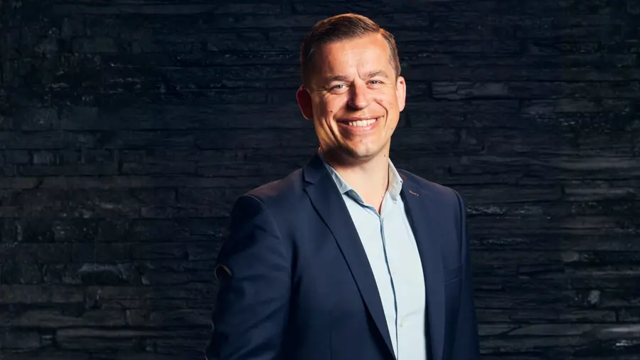 Lars Rothschild Henriksen