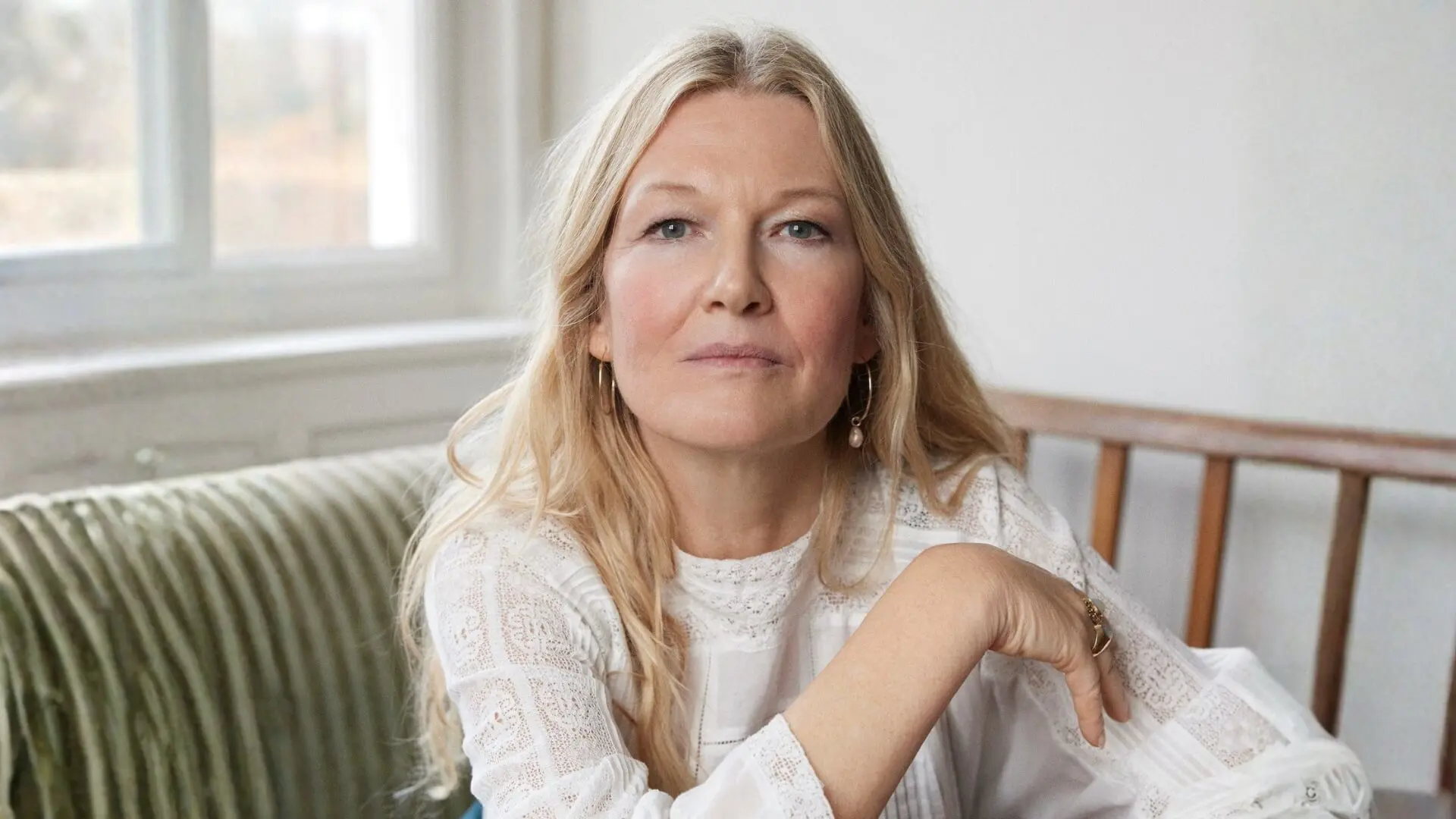 Anne-Grethe Bjarup Riis  - <p dir="ltr">Prisvindende skuespiller, instruktør og forfatter med foredrag om historiefortælling, kreativitet og livsmod.</p>