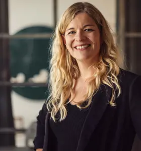 Maria Schultz Appelt - Børnefysioterapeut og erfaren formidler af børns motoriske udvikling og sanseintegration med over en million følgere internationalt.&nbsp;