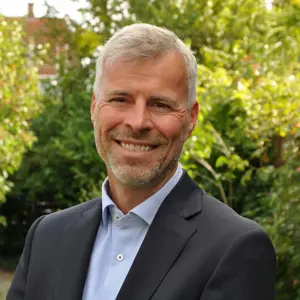 Thomas Larsen