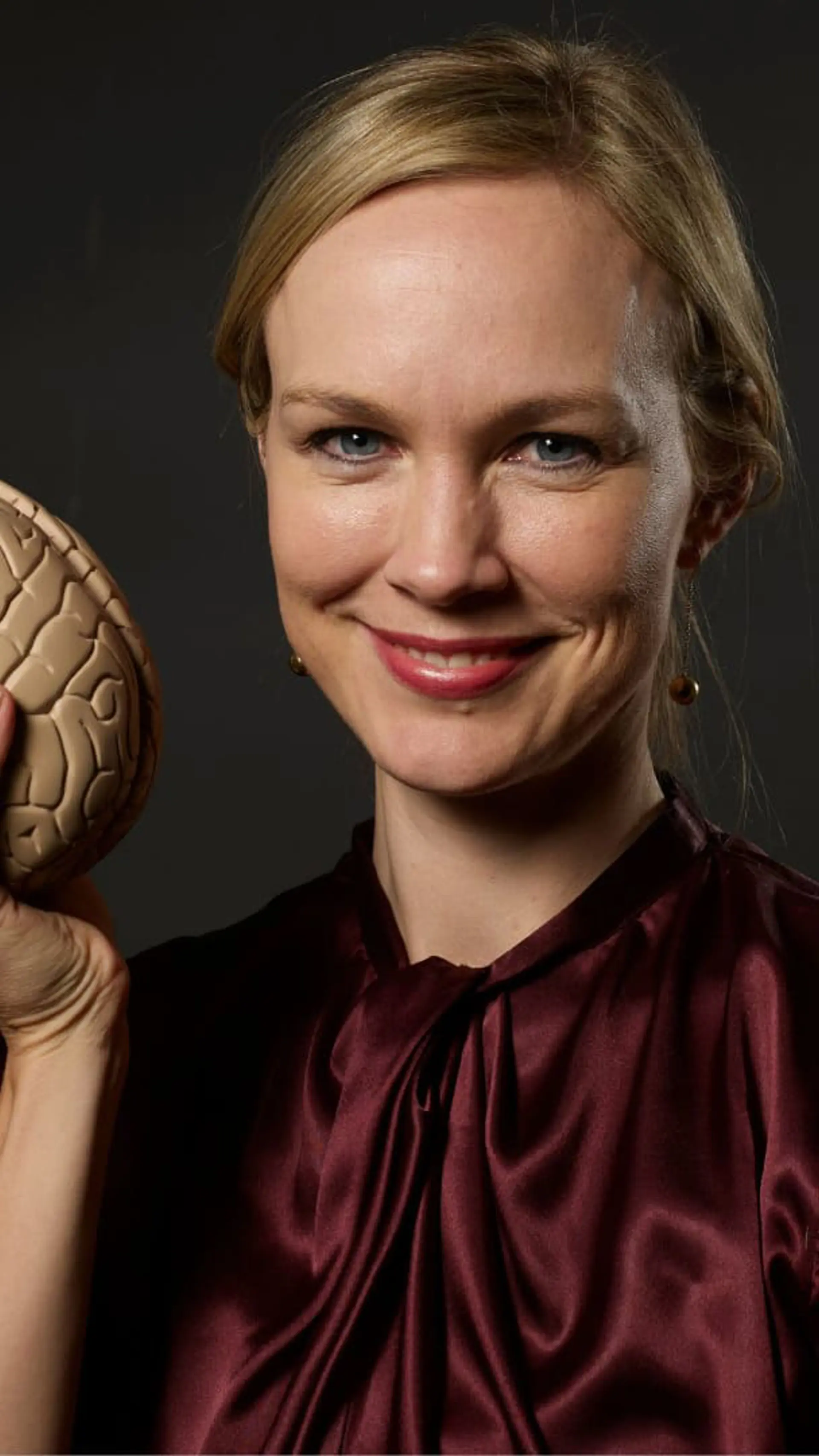 Kamilla Woznica Miskowiak - <p>Professor i kognitiv neuropsykiatri, ekspert i hjernens funktion og udvikling samt førende forsker&nbsp;inden for kognitiv sundhed</p>