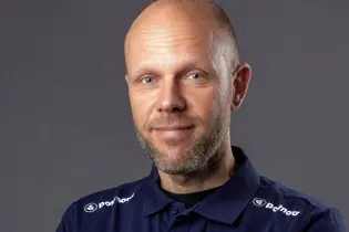 “Vi vil skabe hele mennesker”. Morten Bennekou om cykelsport og vindermentalitet