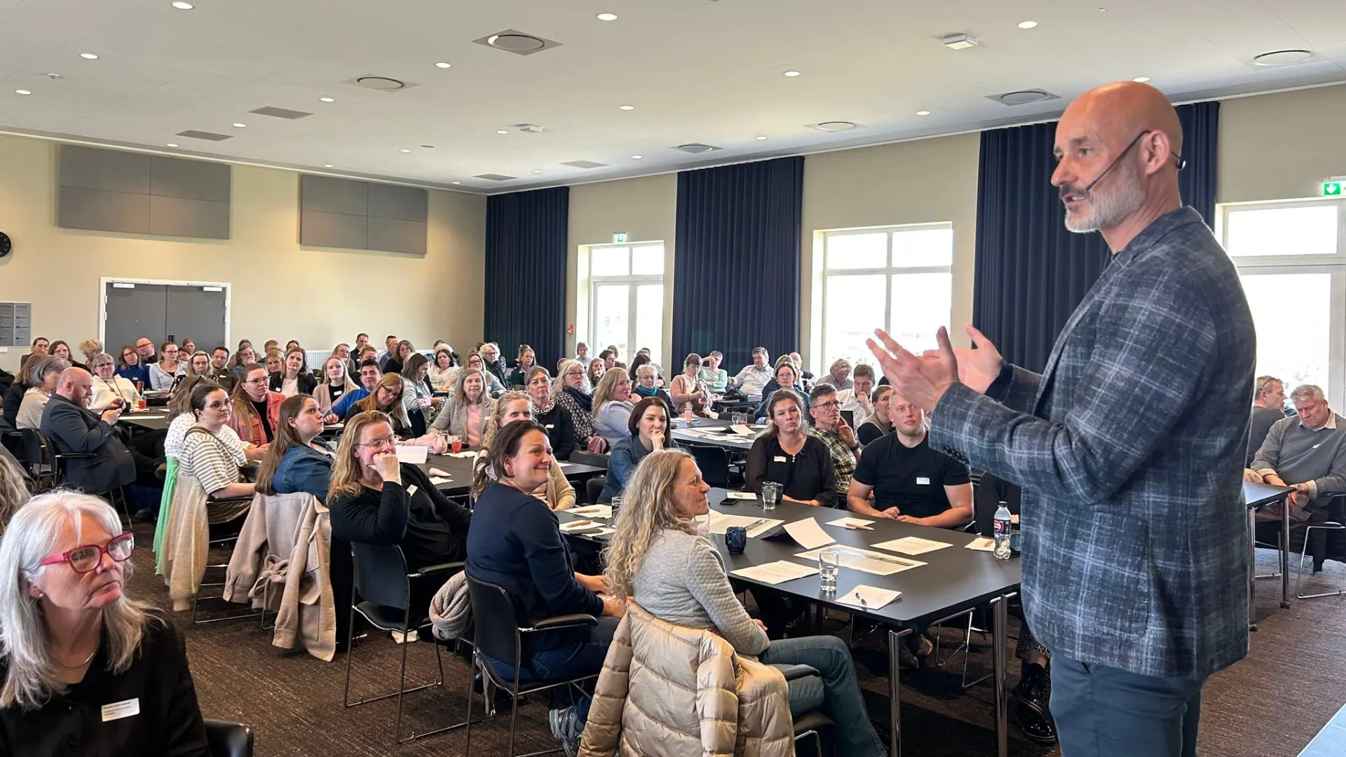 Bo Vestergaard - <p>Ledelses- og organisationskonsulent, underviser, og forfatter, der er ekspert i fair proces og forandringsledelse</p>