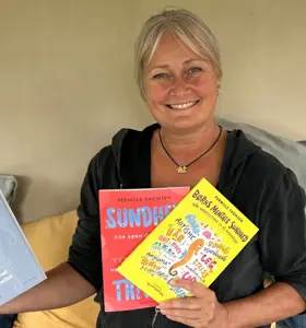 Pernille Thomsen - Socialpædiatrisk fysioterapeut og underviser, med foredrag om børns mentale sundhed, nervesystemets betydning og giver konkrete redskaber til at styrke trivsel