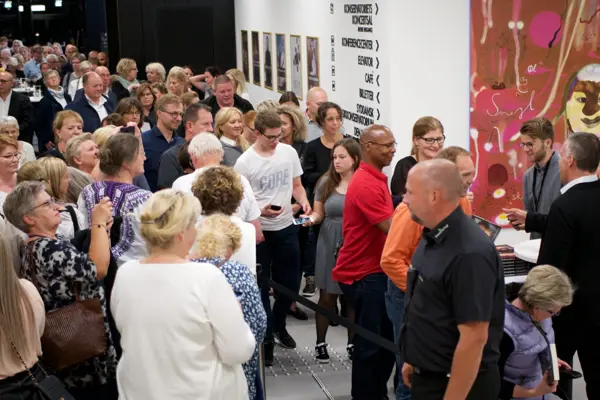 De bedste råd til bogsignering og fotografering under og efter et foredrag