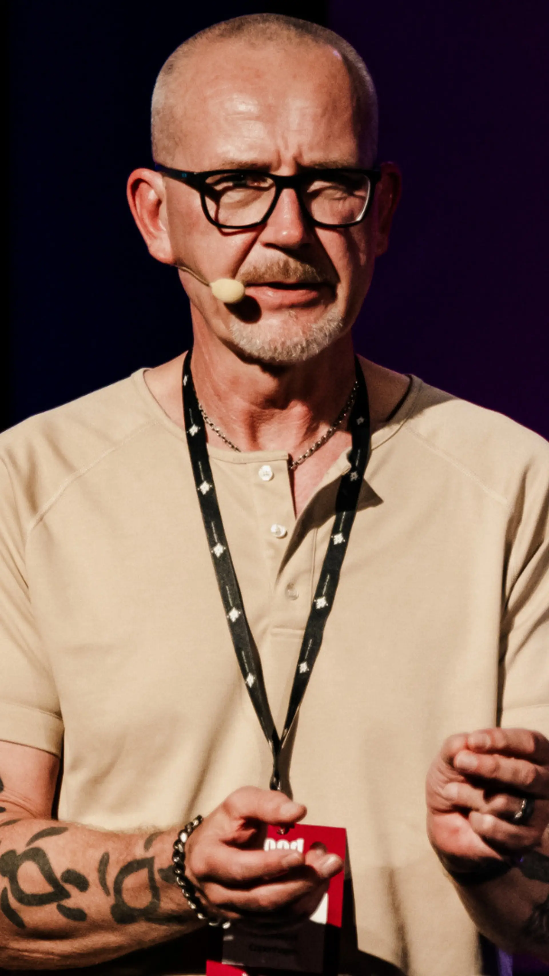 Mickey Gjerris - <p>Teolog og Ph.D. i bioetik med foredrag om etik, værdier, klima, teknologi og svære dilemmaer.</p>