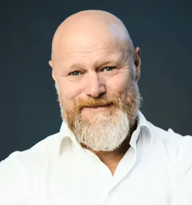 Mads Steffensen