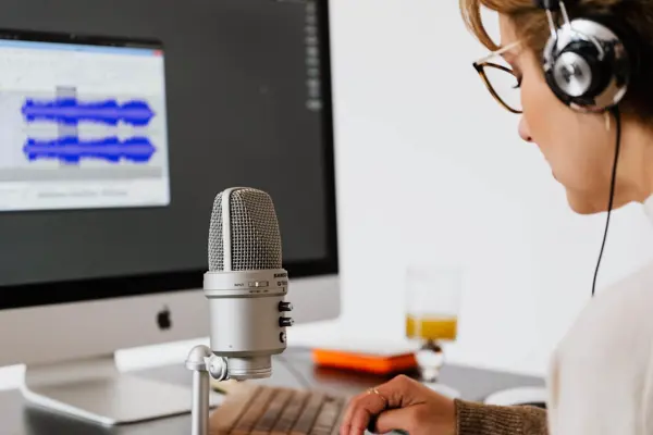 Den ultimative guide til online foredrag/webinar anden del: Programmer og udstyr