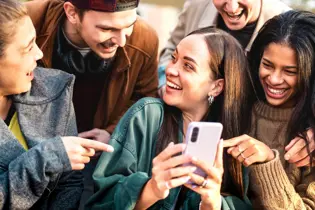 Generation Z på arbejdspladsen: Sådan skaber du motivation og engagement