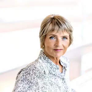 Hanne-Vibeke Holst