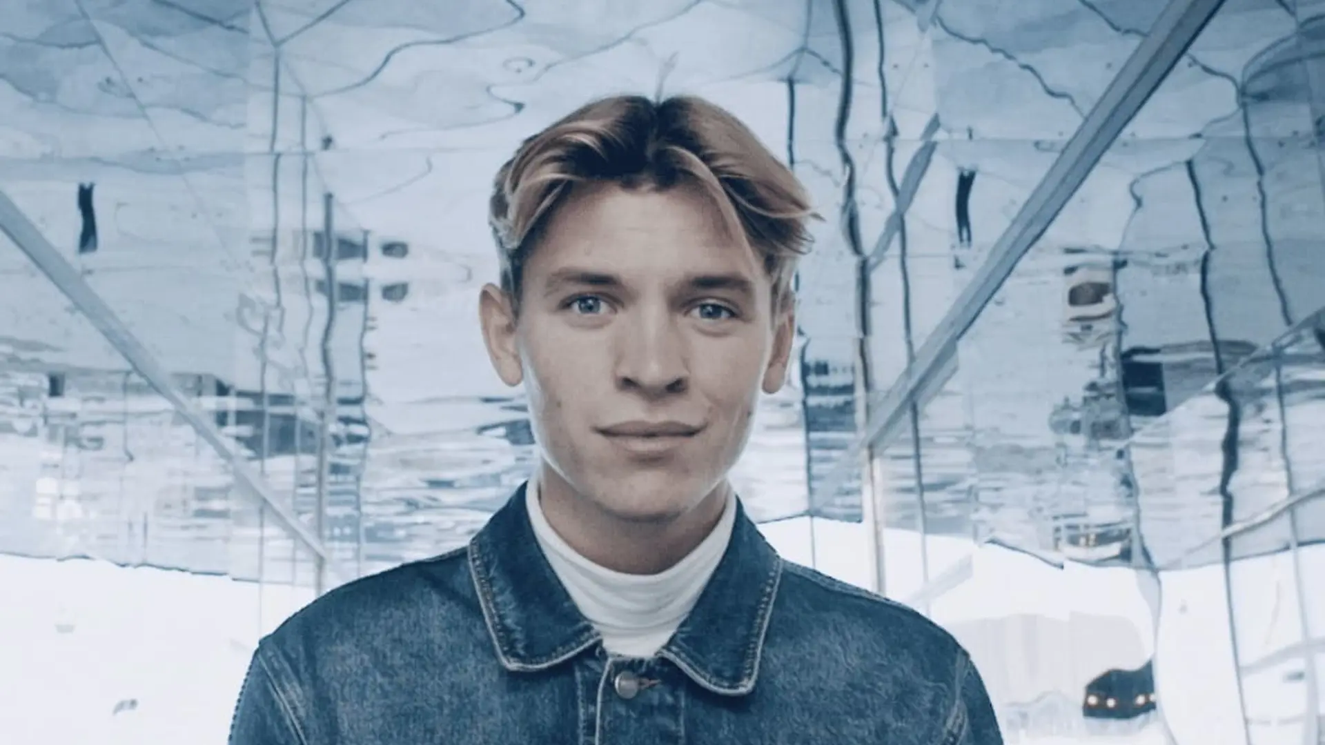 Malte August - <p>Sanger, sangskriver og kendt fra dokumentaren "100 falske forelskelser" med et indblik i identitetstyveri og digital sikkerhed med sin egen personlige historie</p>